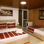 Bliss Pensionat 3*