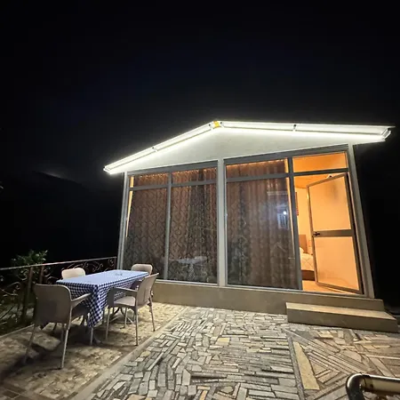 Bliss Πανσιόν Σκόδρα